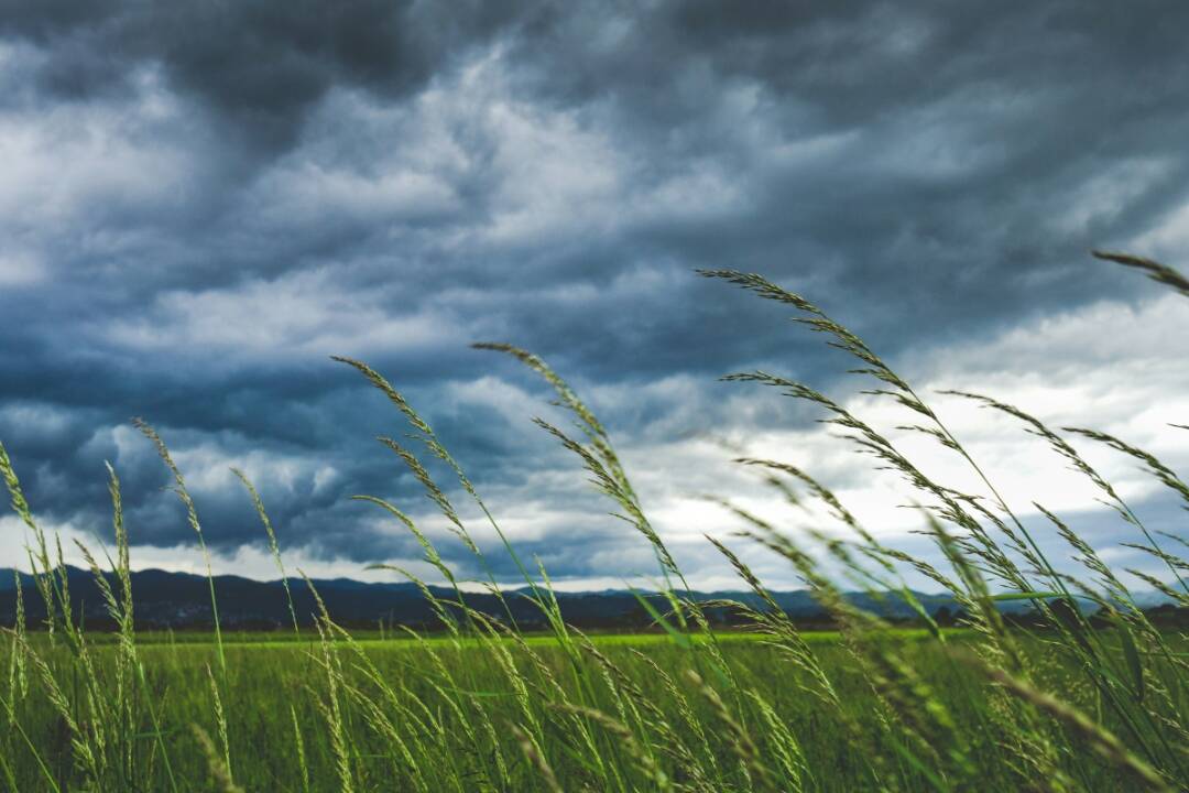 Foto: Z teplého počasia sme sa dlho netešili. Na Slovensko prichádza výrazné ochladenie