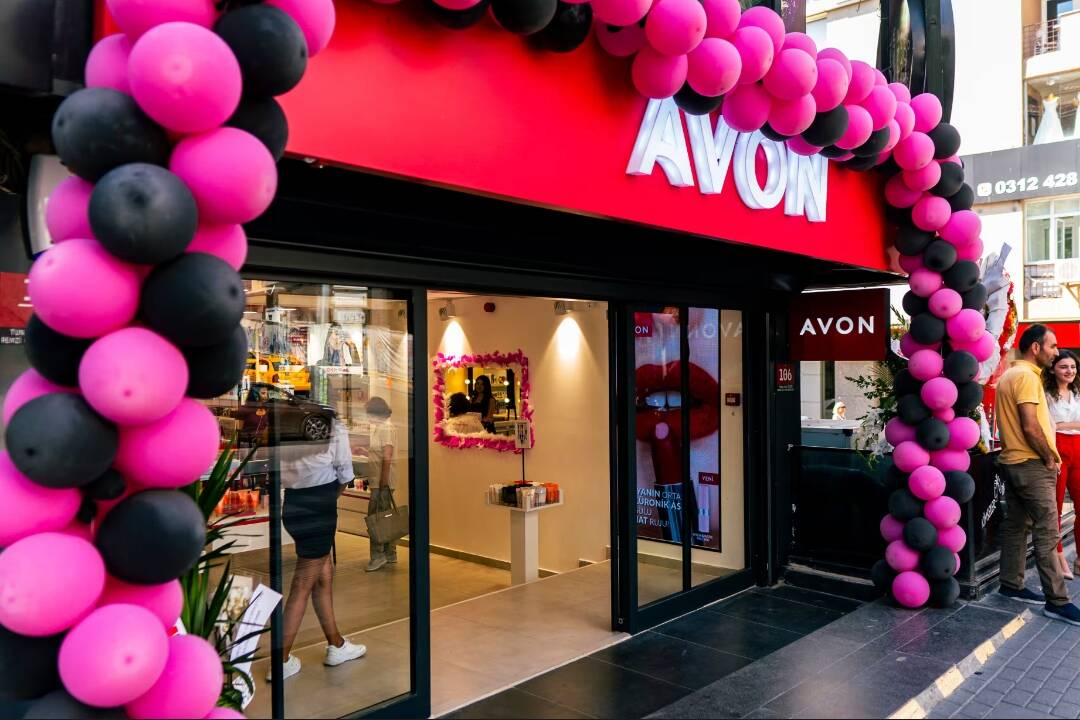 Foto: Avon na Slovensku naďalej predáva. Tvrdí, že ich produkty sú bezpečné