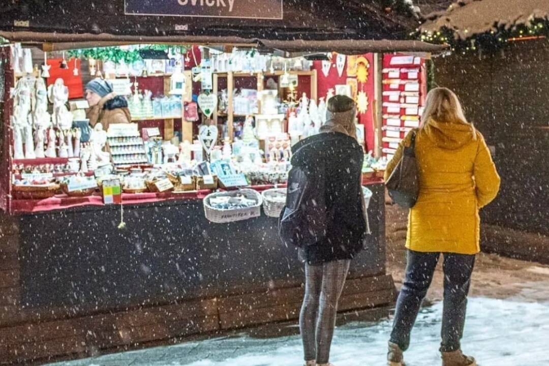 Foto: V Bratislavskom kraji začína obdobie vianočných trhov. Obce chystajú jarmoky, trhy aj susedské festivaly