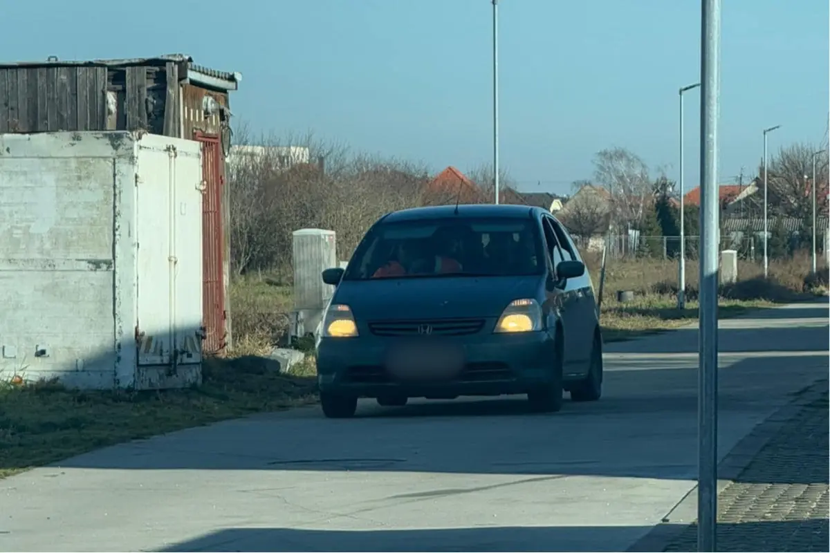 Foto: Rovinka, pozor na podozrivých záhradníkov. Hľadajú prázdne domy či ponúkajú prácu, za ktorú vymáhajú tisíce