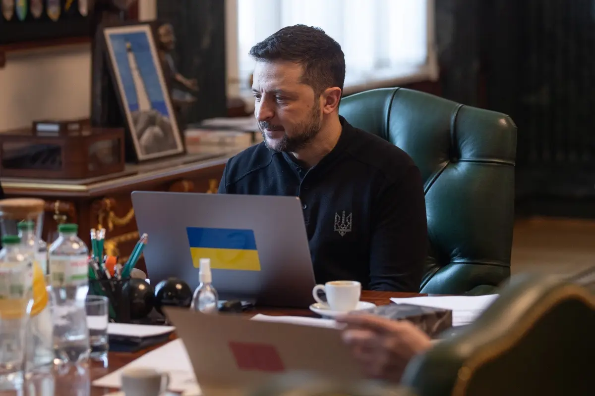 Foto: Zelenskyj reaguje na zastavenie vojenskej pomoci zo strany USA: Vyjadril ochotu rokovať s americkou stranou