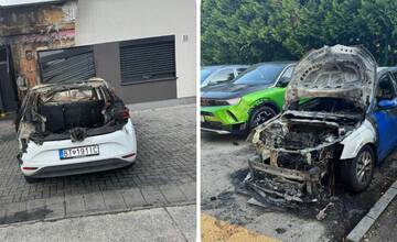 Zhoreli mu dve autá, jedno v Miloslavove, druhé v Ružinove. Majiteľ si to nevie vysvetliť, vypísal odmenu tisíce eur