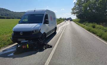 Tragická nehoda motorkára medzi Pernekom a Kuchyňou. Úsek je neprejazdný