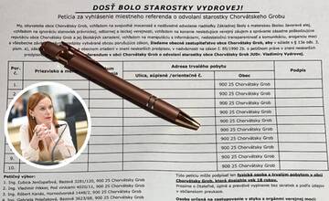 Pod starostkou Chorvátskeho Grobu sa trasie stolička. Kultúrnej manažérke pridelila 48-tis, obyvatelia chcú referendum