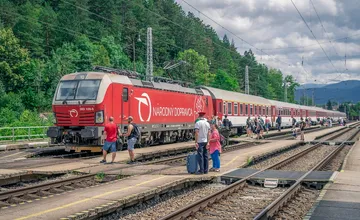 Nový grafikon priniesol spojenie medzi Kyjevom a Bratislavou. Prvý takýto vlak vyrazil v nedeľu