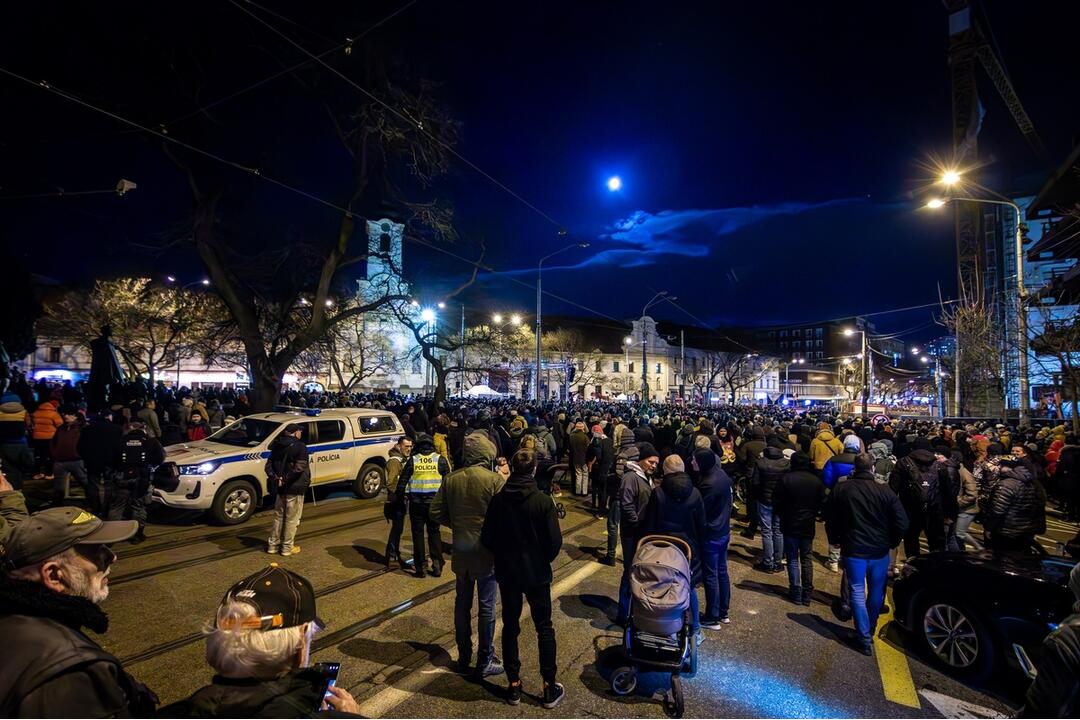 FOTO: Mestská polícia v Bratislave dohliadne vo štvrtok na oba protesty, foto 4