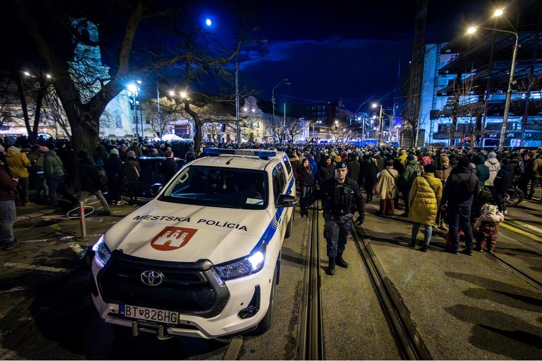 FOTO: Mestská polícia v Bratislave dohliadne vo štvrtok na oba protesty, foto 5