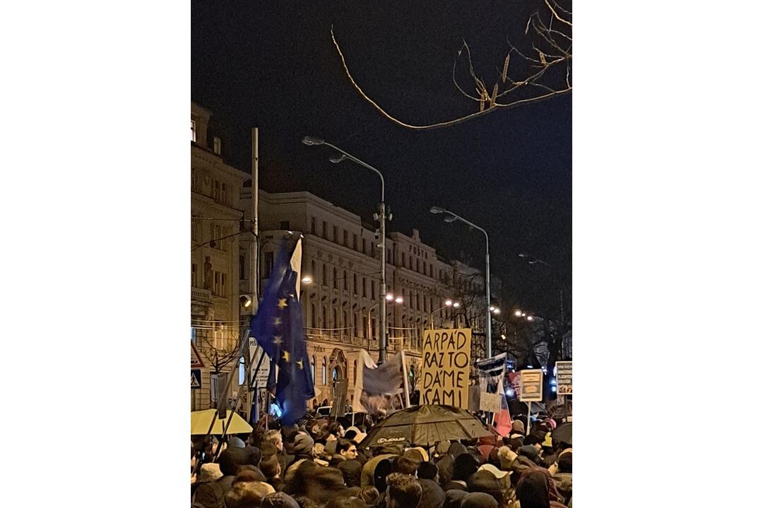 FOTO: Najväčší opozičný protest v Bratislave, foto 4