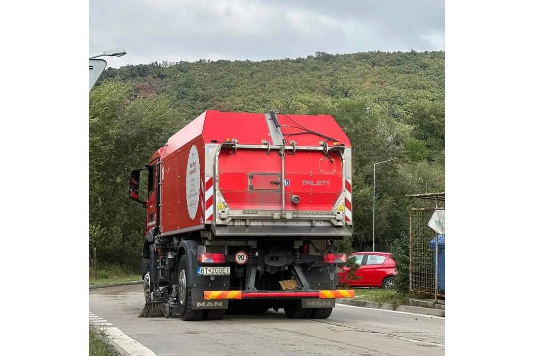 FOTO: Situácia v Devíne a Devínskej Novej Vsi je naďalej vážna, foto 1