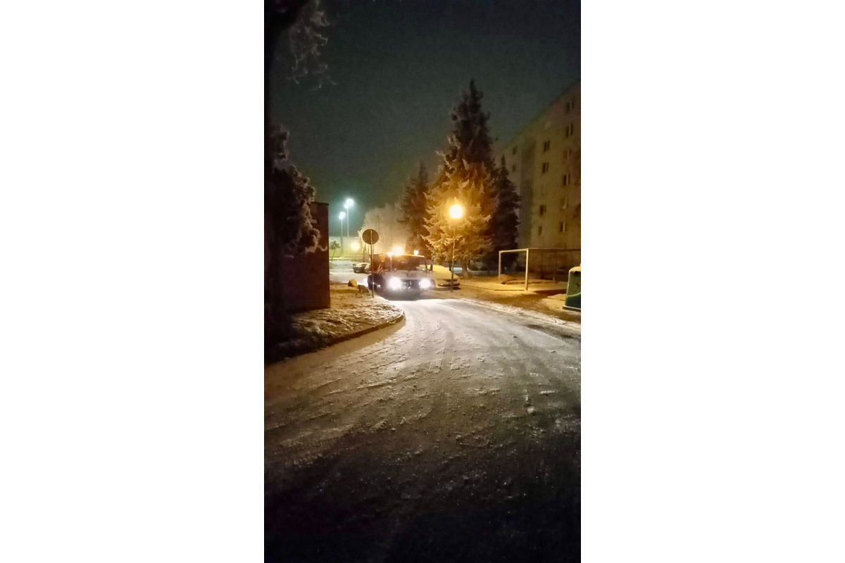 FOTO: Ružinov vyzerá ako z Mrázika. V Rači však sneh nepadal, foto 9